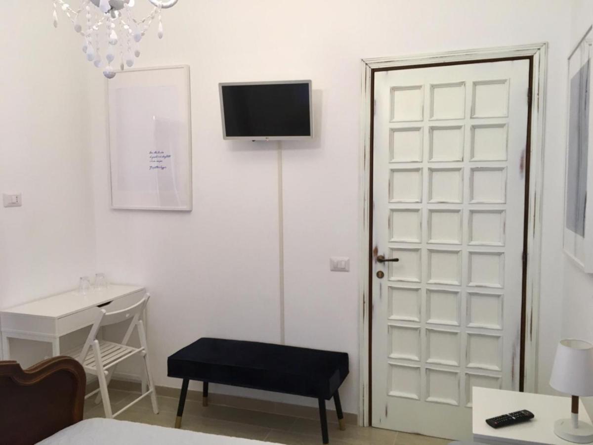 B&B Del Corso มาเตลิกา ภายนอก รูปภาพ